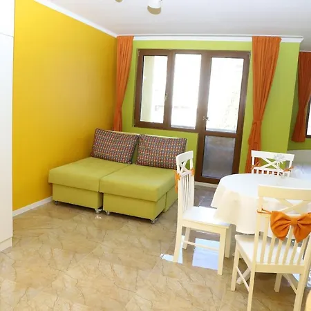 Flora Deluxe * Burgas City