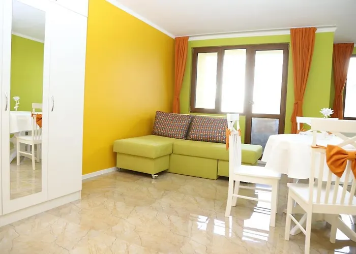 Flora Deluxe דירה בורגאס