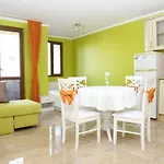 Flora Deluxe Apartamento