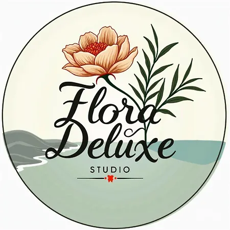 Flora Deluxe Апартаменти